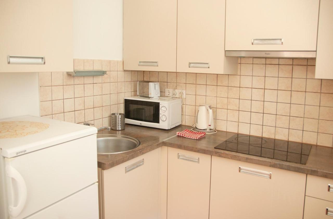 Keleti Studio Apartments Budapeste Exterior foto