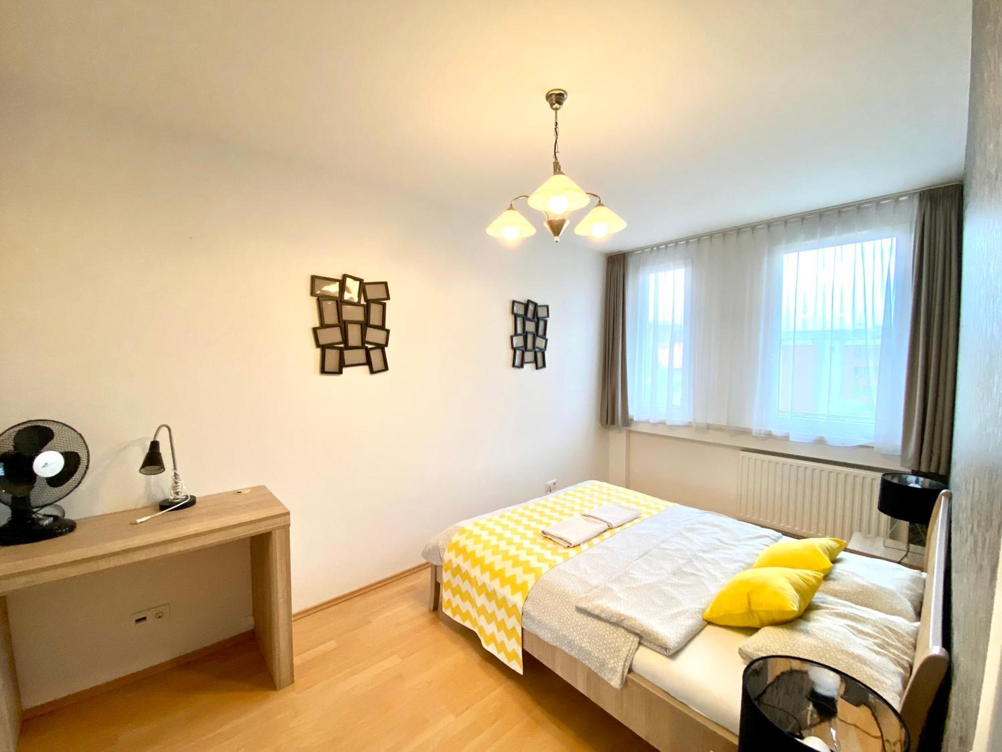 Keleti Studio Apartments Budapeste Exterior foto